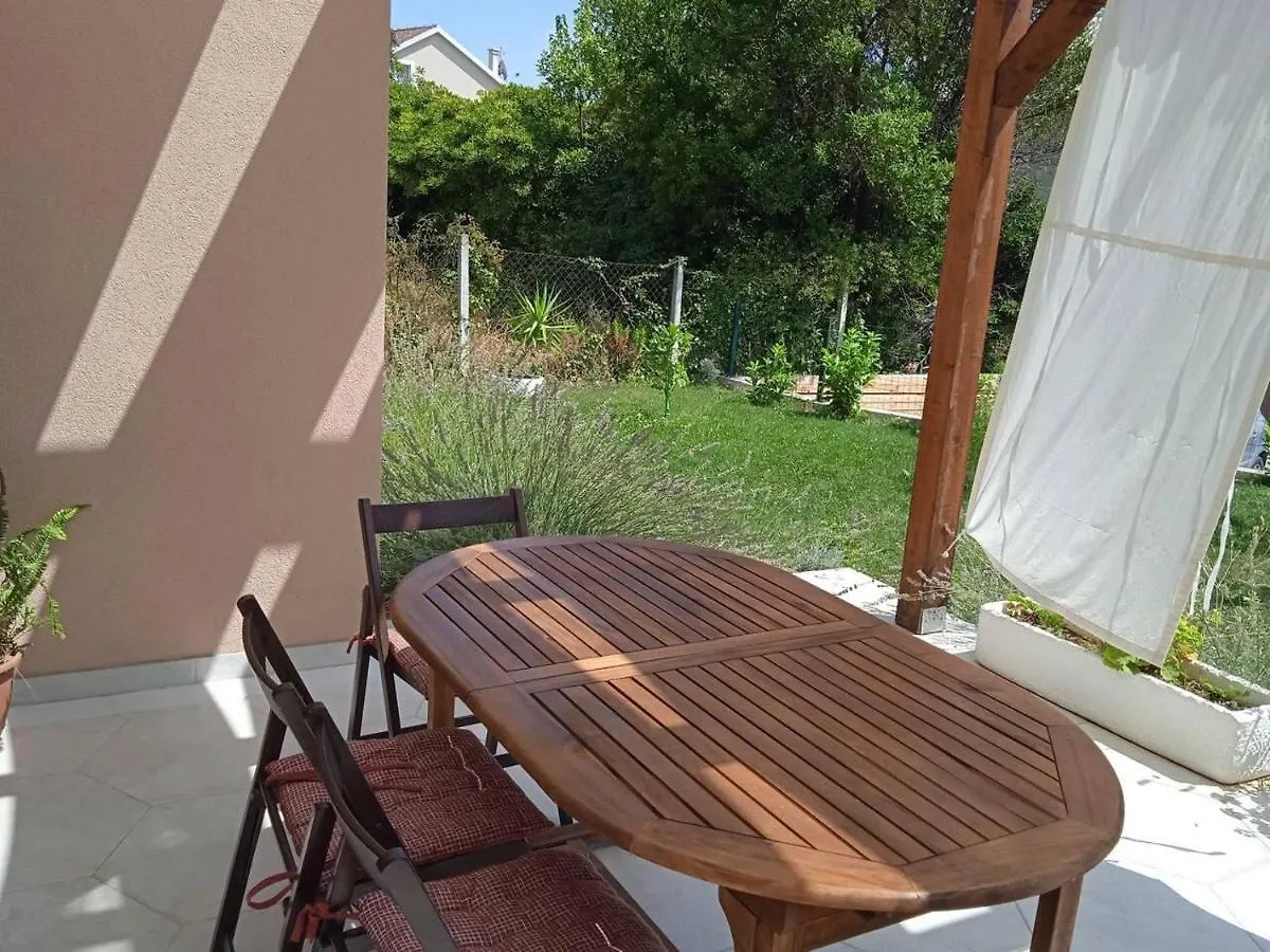 Сasa de vacaciones Kuca Za Odmor U Kastelima S Pogledom Na More Kaštela