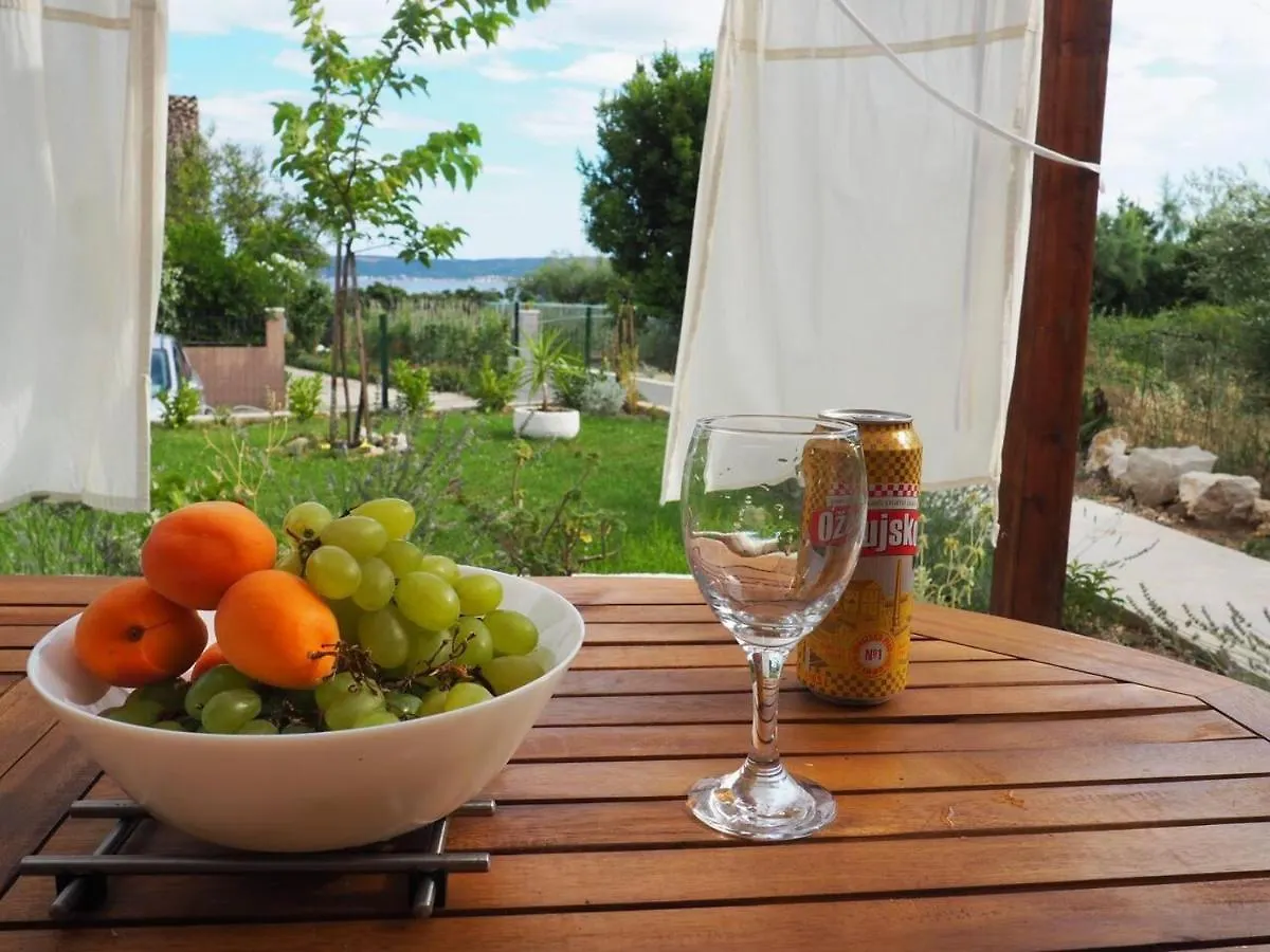 Kuca Za Odmor U Kastelima S Pogledom Na More 0*, Kastela